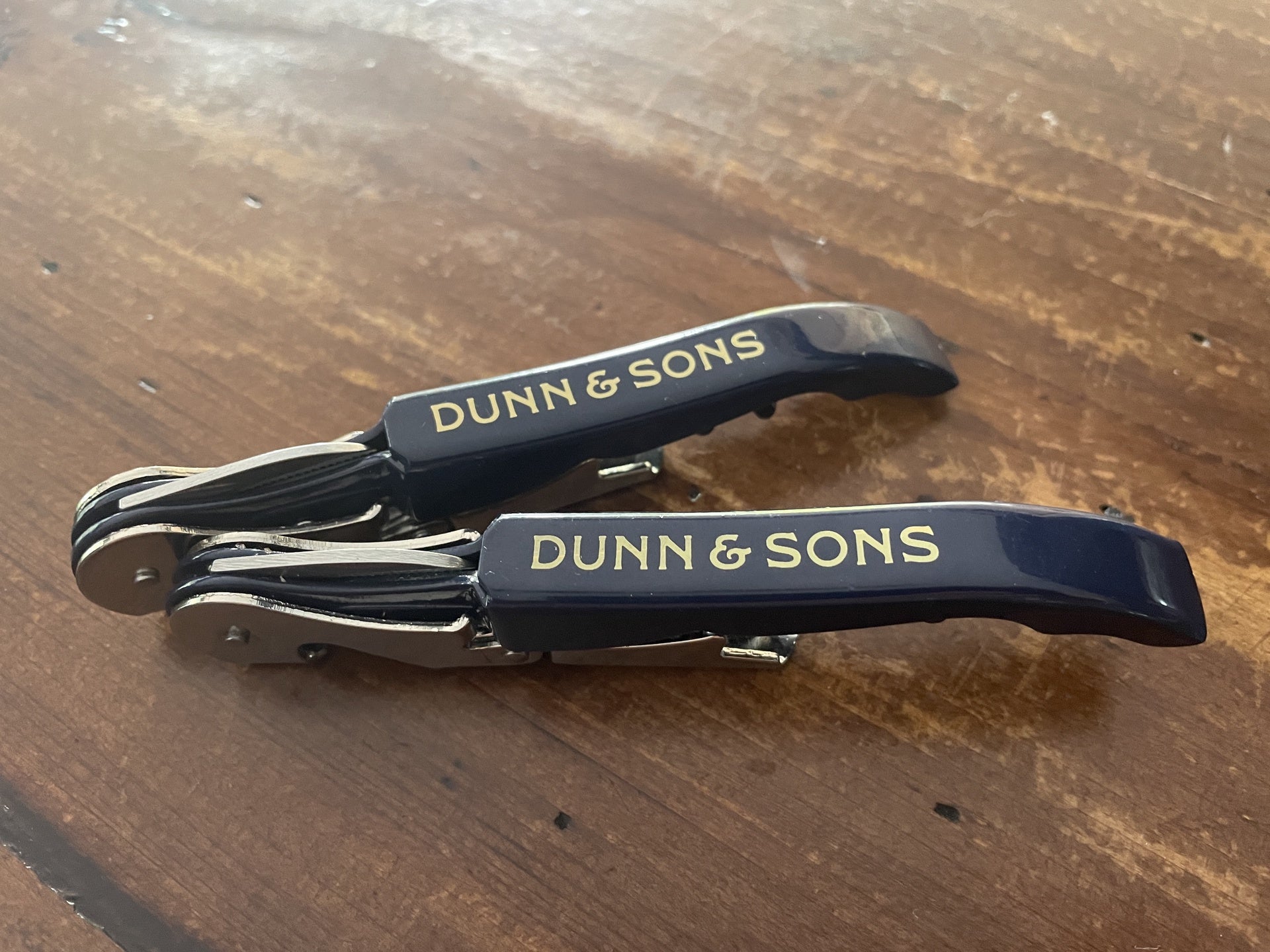 Dunn & Sons, Wine Key