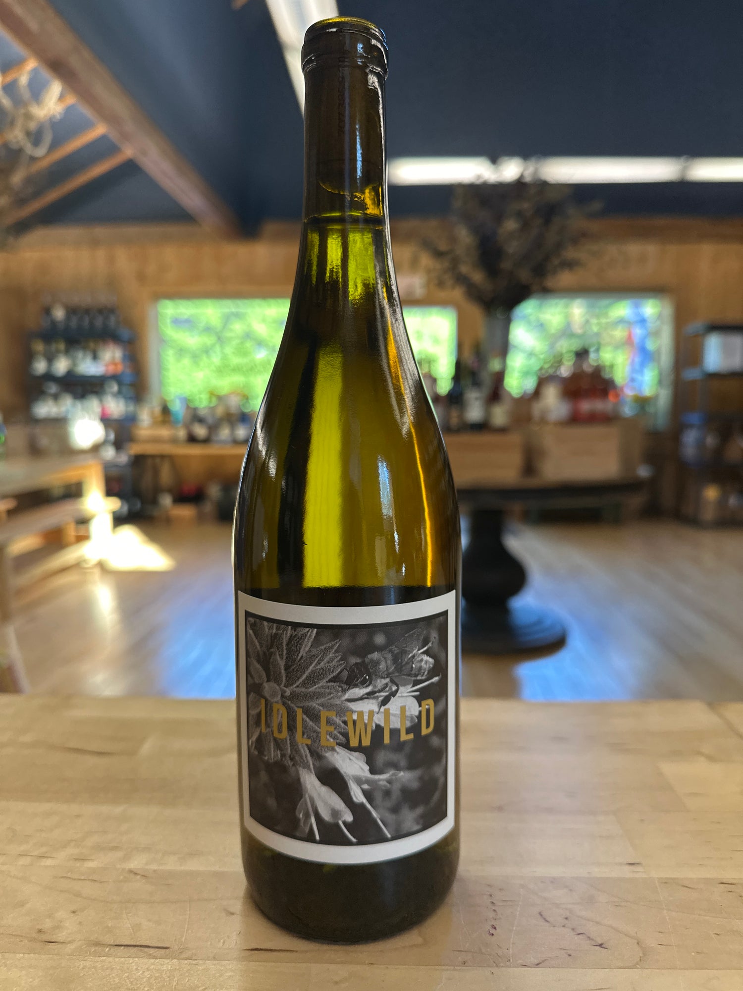 Idlewild, Flora &amp; Fauna White, Mendocino, California