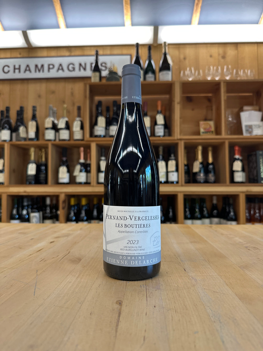 Domaine Etienne Delarche, Pernand-Vergelesses rouge "Les Boutieres", 2023