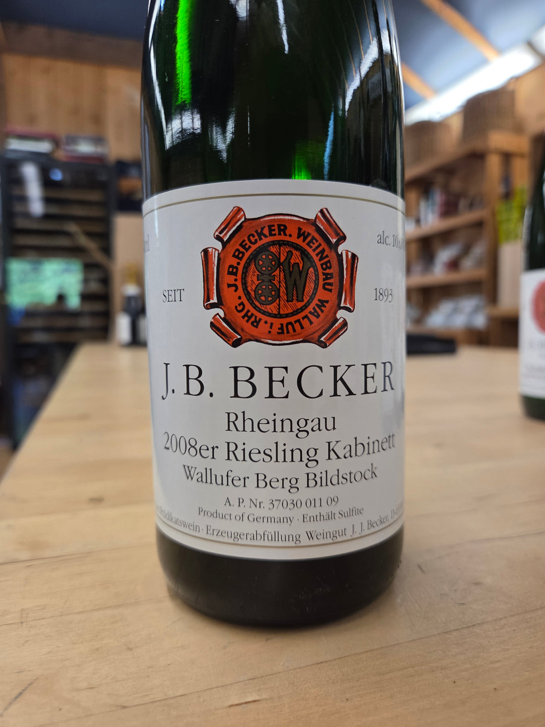 JB Becker Riesling Wallufer Berg Bildstock Rheingau 2008